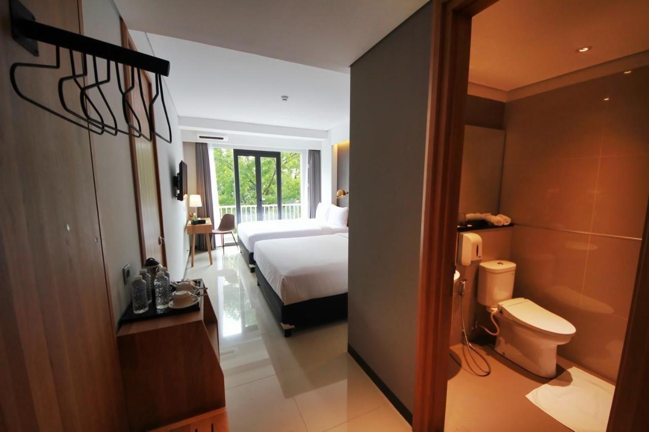 Hay Bandung Hotel Exterior foto