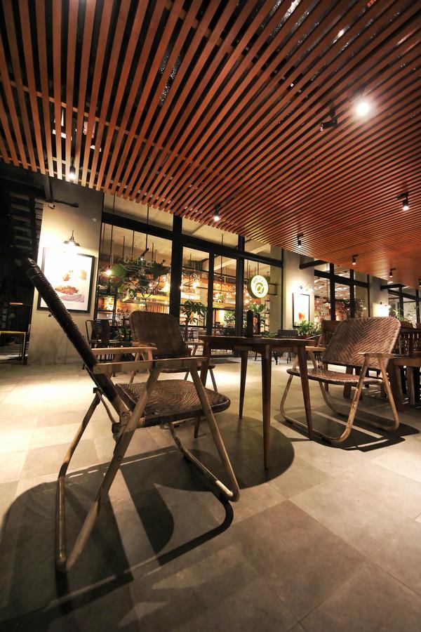 Hay Bandung Hotel Exterior foto