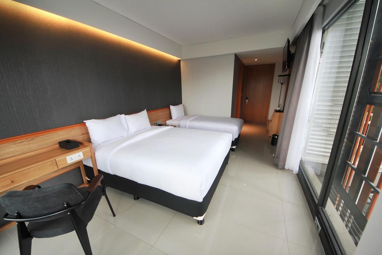 Hay Bandung Hotel Exterior foto