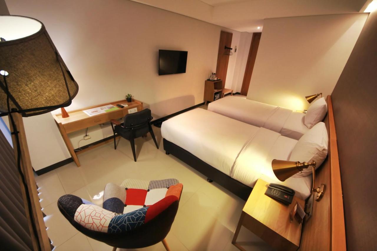 Hay Bandung Hotel Exterior foto
